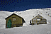 Два домика в горах